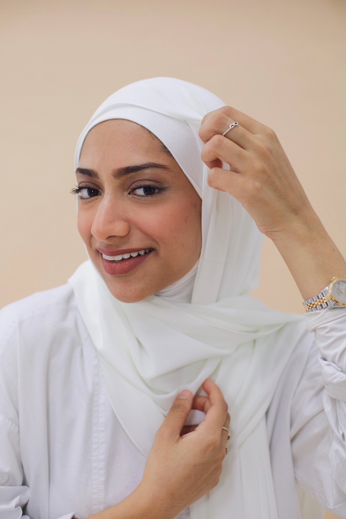 KOREAN CHIFFON HIJAB WITH MATCHING INNER CAP - WHITE
