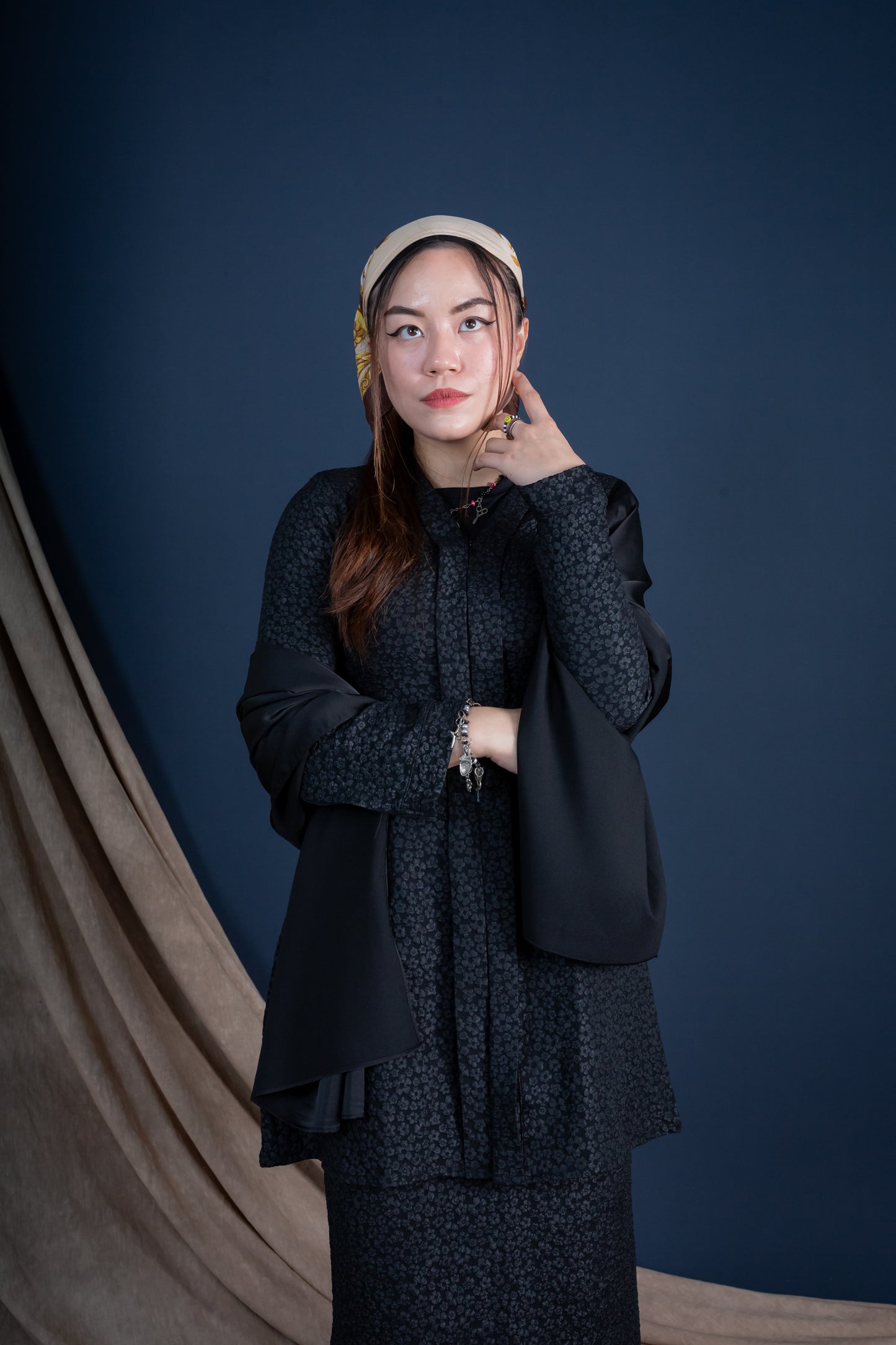 SATIN SILK HIJAB - BLACK