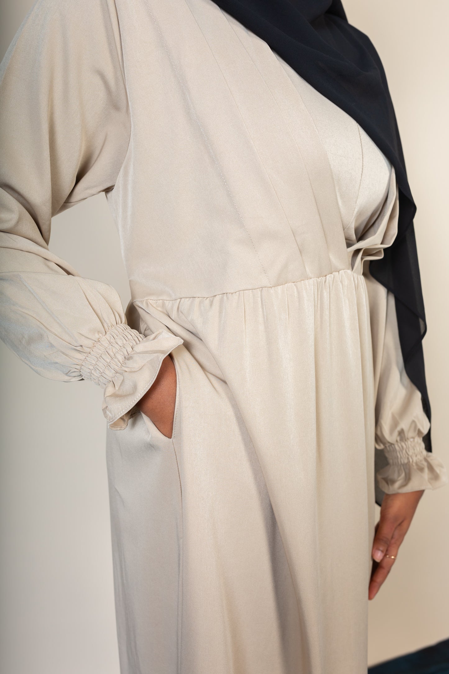 ELMIRA MAXI DRESS - BEIGE