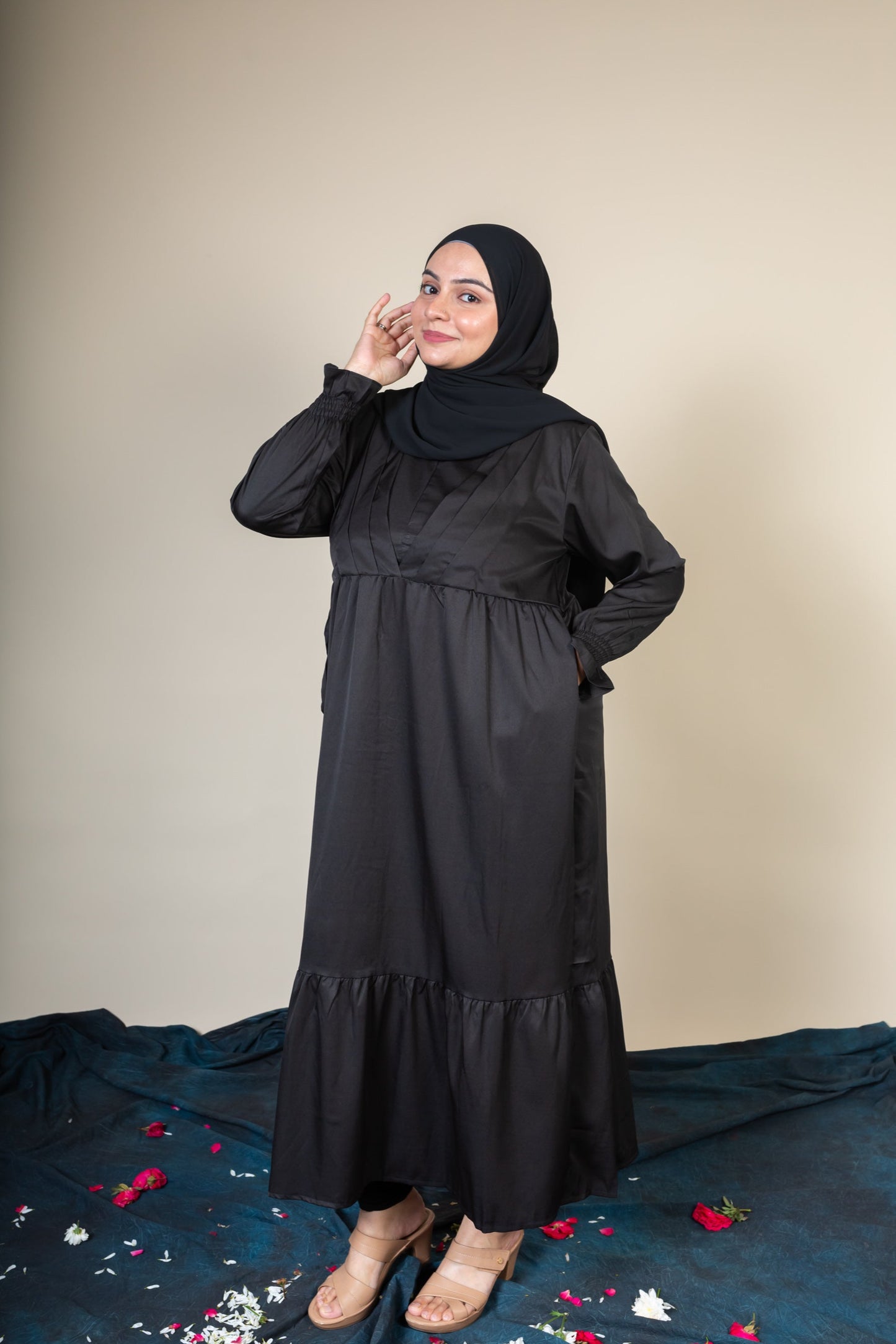 ELMIRA MAXI DRESS - BLACK