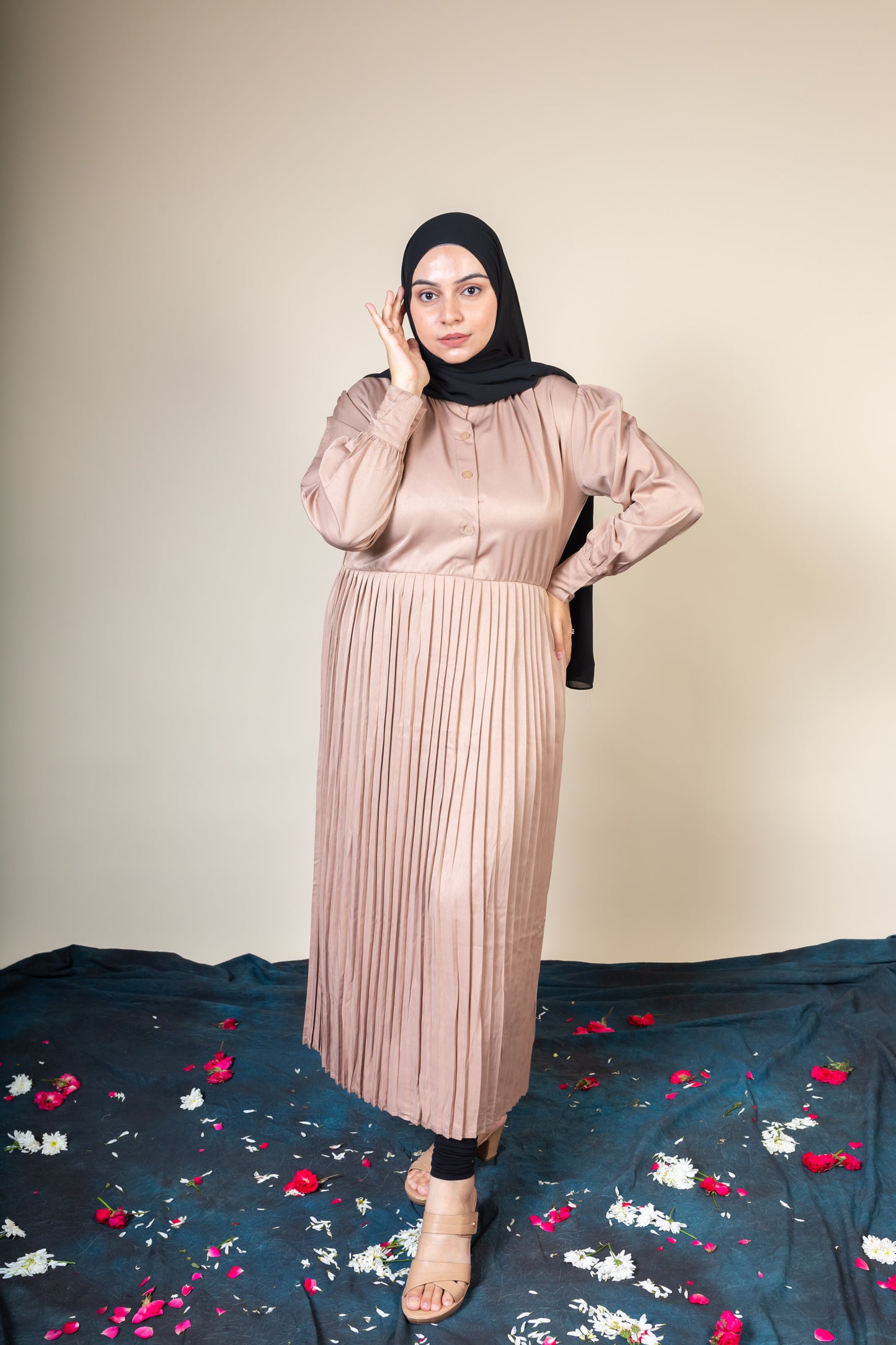 GULNAR MAXI DRESS - MOCHA