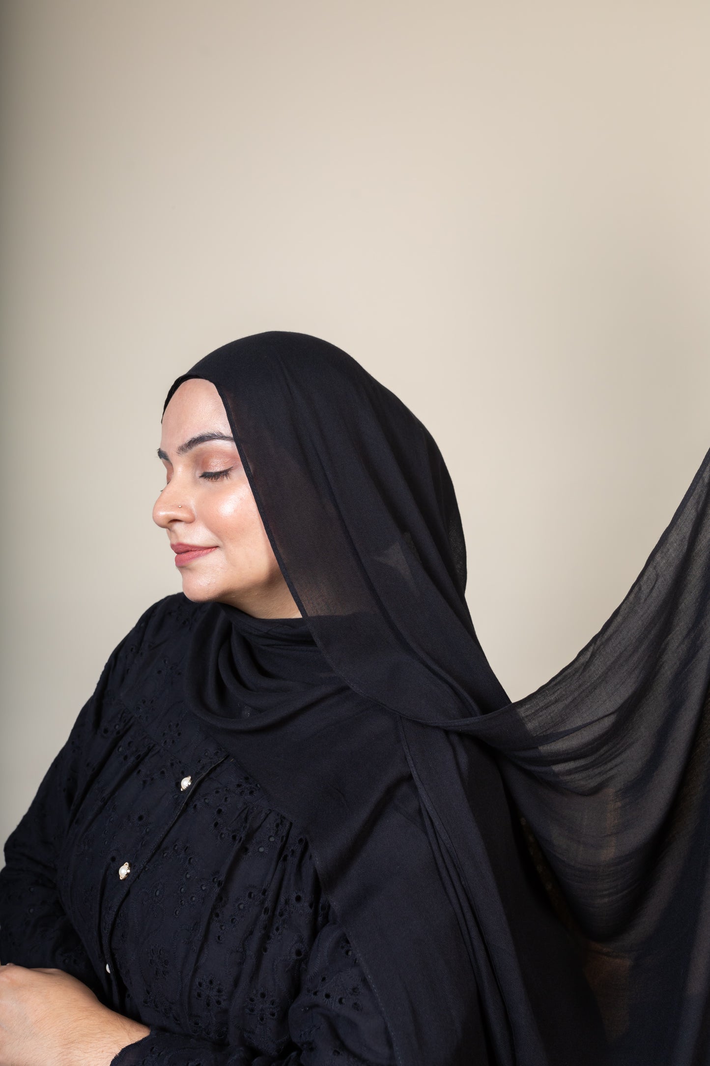 BAMBOO MODAL HIJAB WITH MATCHING INNER CAP - BLACK