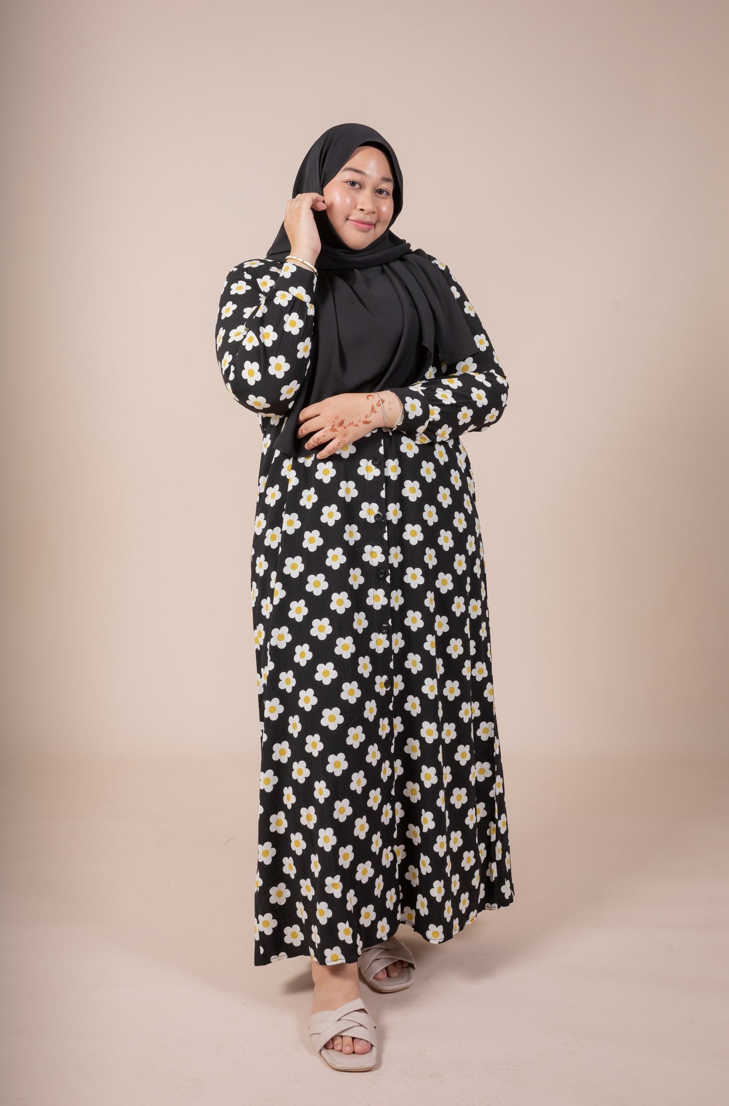 CHADIA MAXI DRESS - BLACK