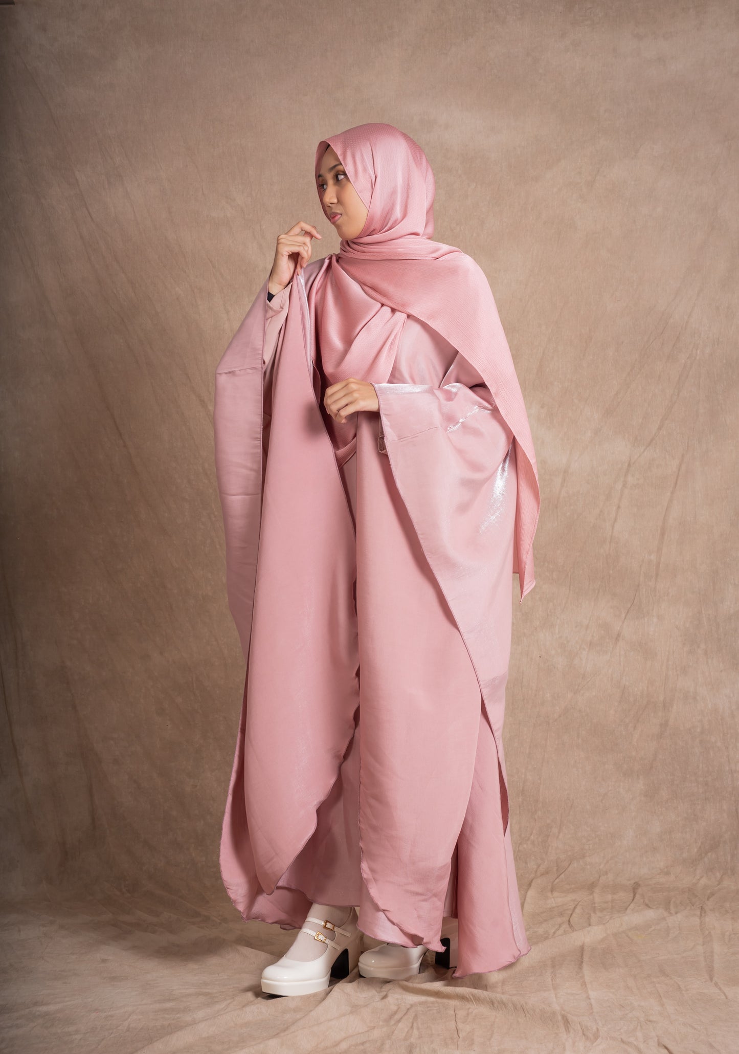 AMEERA KAFTAN ABAYA - BLUSH