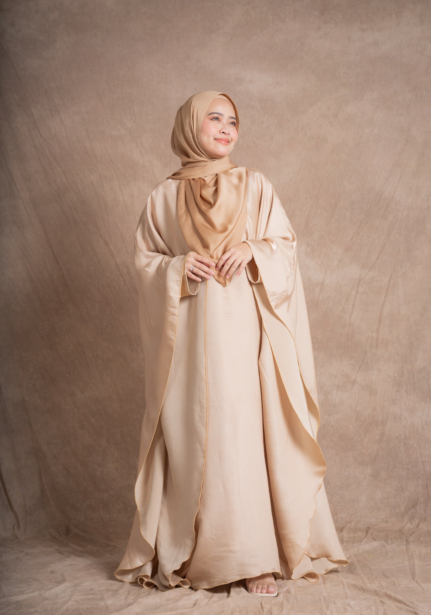 AMEERA KAFTAN ABAYA - GOLD