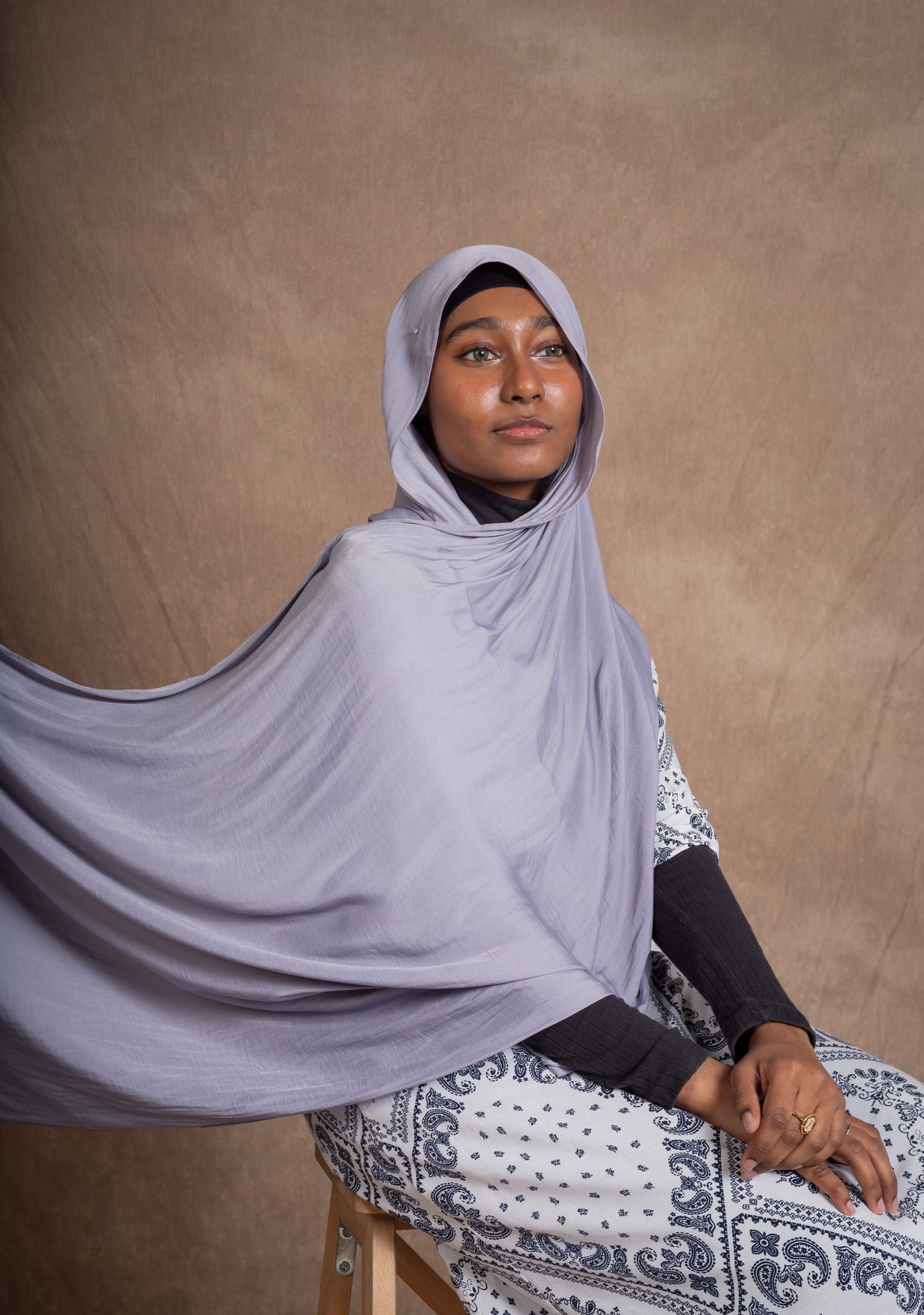 SATIN MODAL HIJAB - FOSSIL