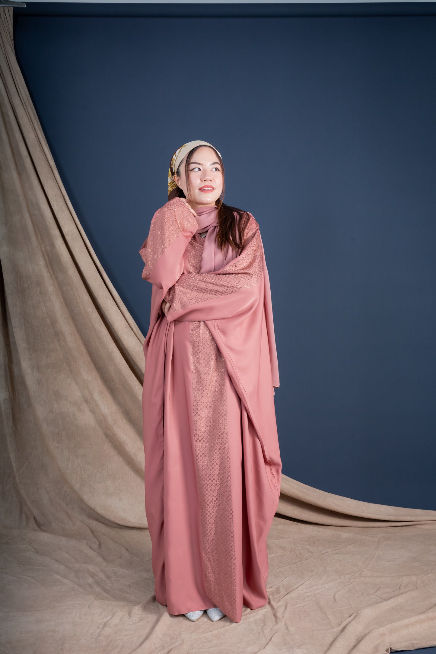 BALQIS KAFTAN ABAYA - BLUSH