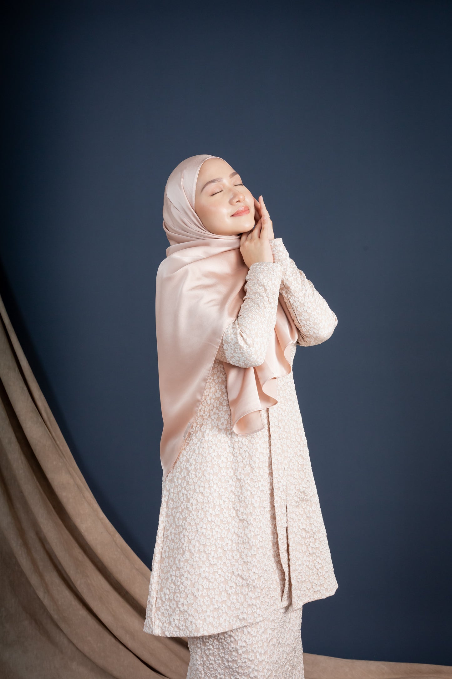 SATIN SILK HIJAB - BEIGE